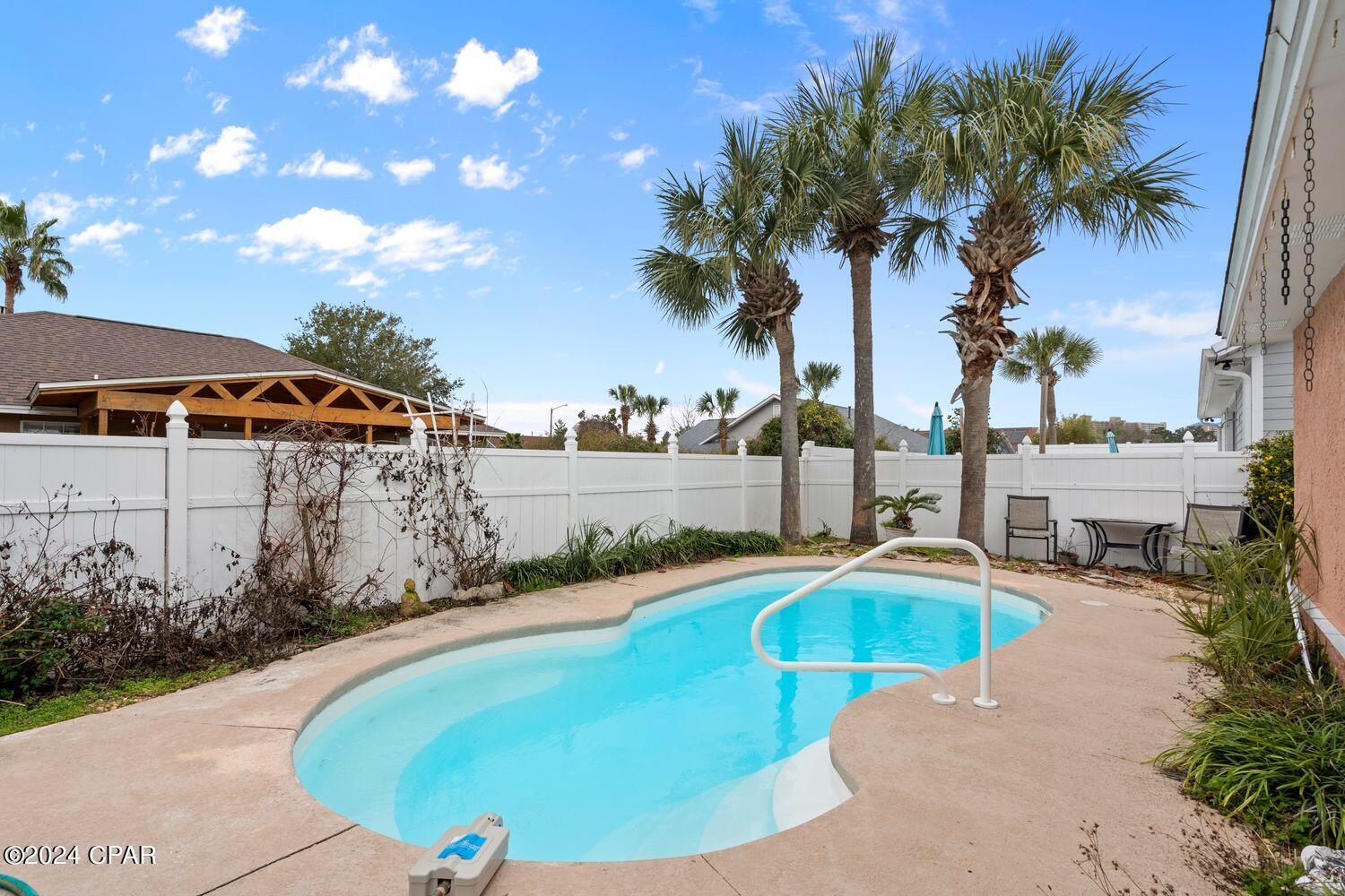 Seaclusion Beach - Residential