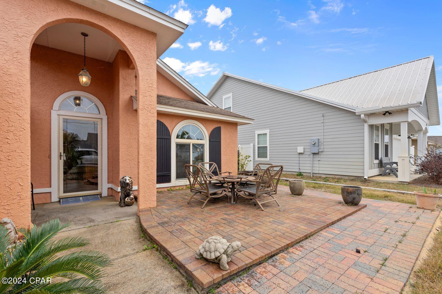 Seaclusion Beach - Residential