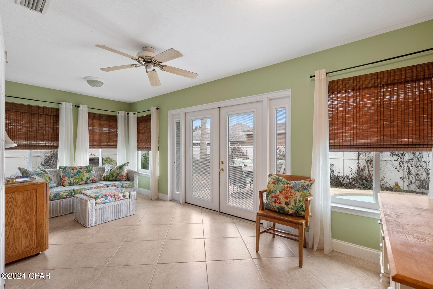 Seaclusion Beach - Residential