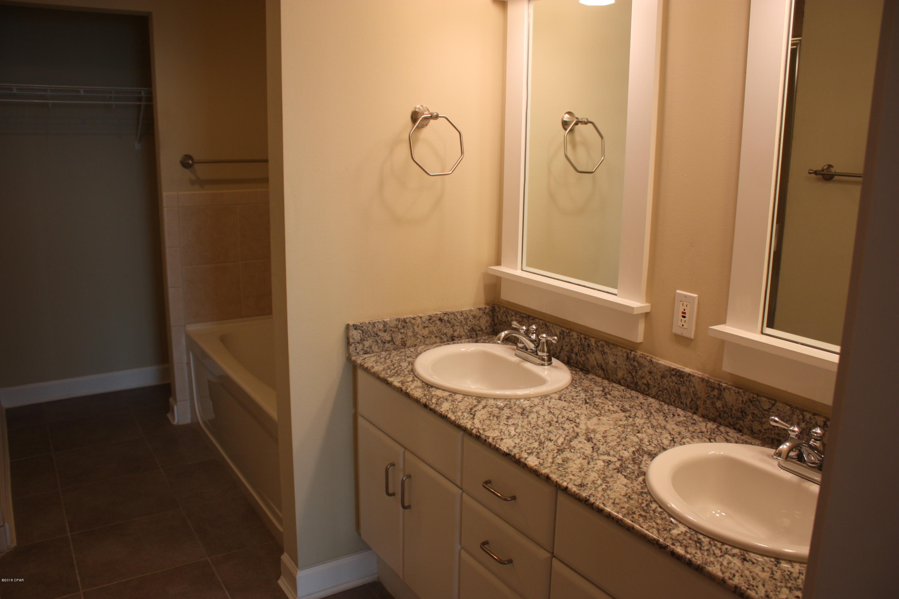 Grand Panama Beach Resort - Residential Lease