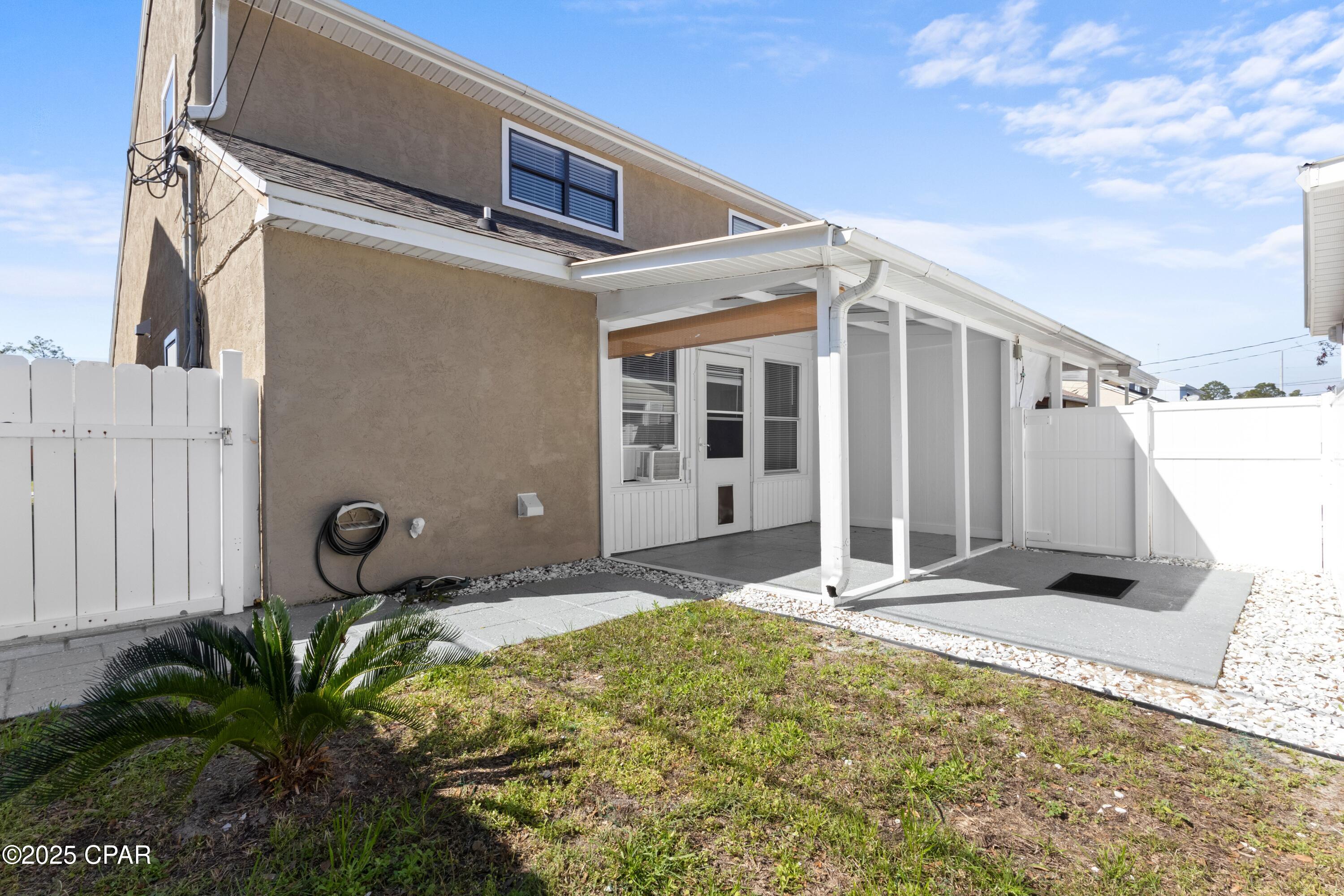 [No Recorded Subdiv] - Residential Lease