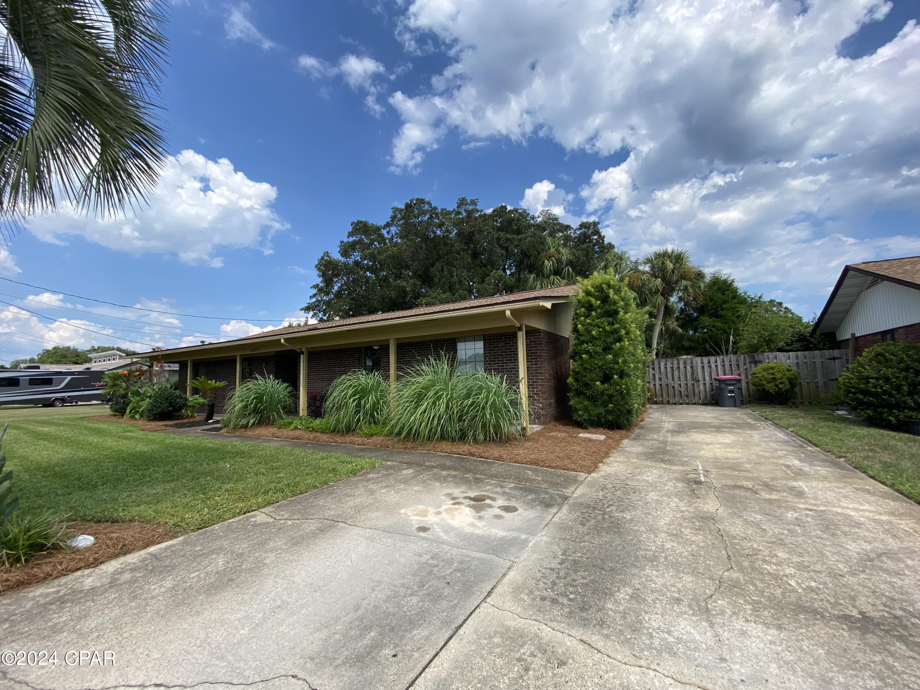 Point Royal Homes Unit 2 - Residential