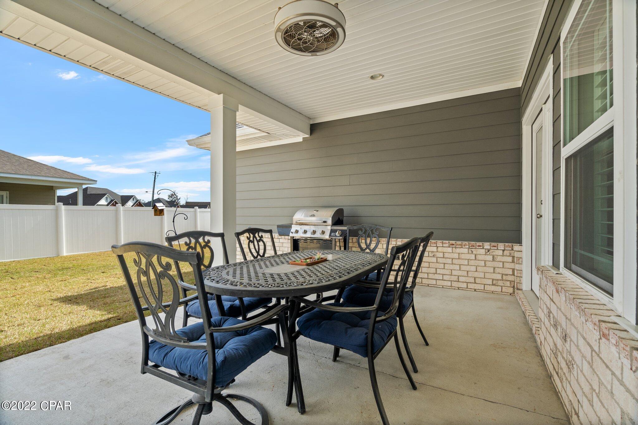 Plantation at College Point - Residential