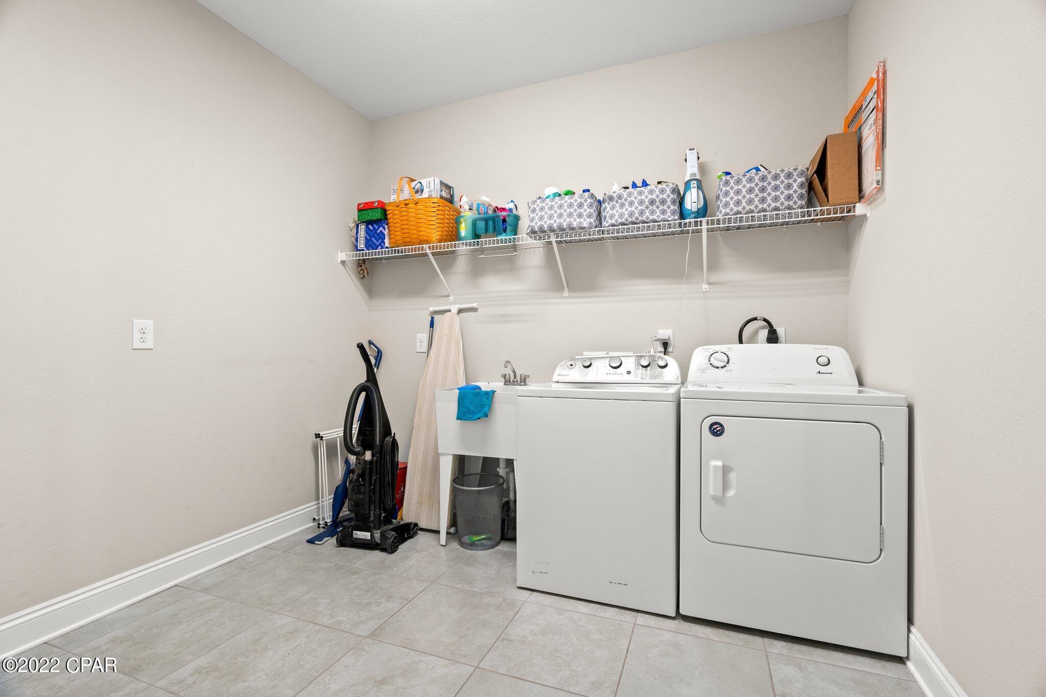 Plantation at College Point - Residential