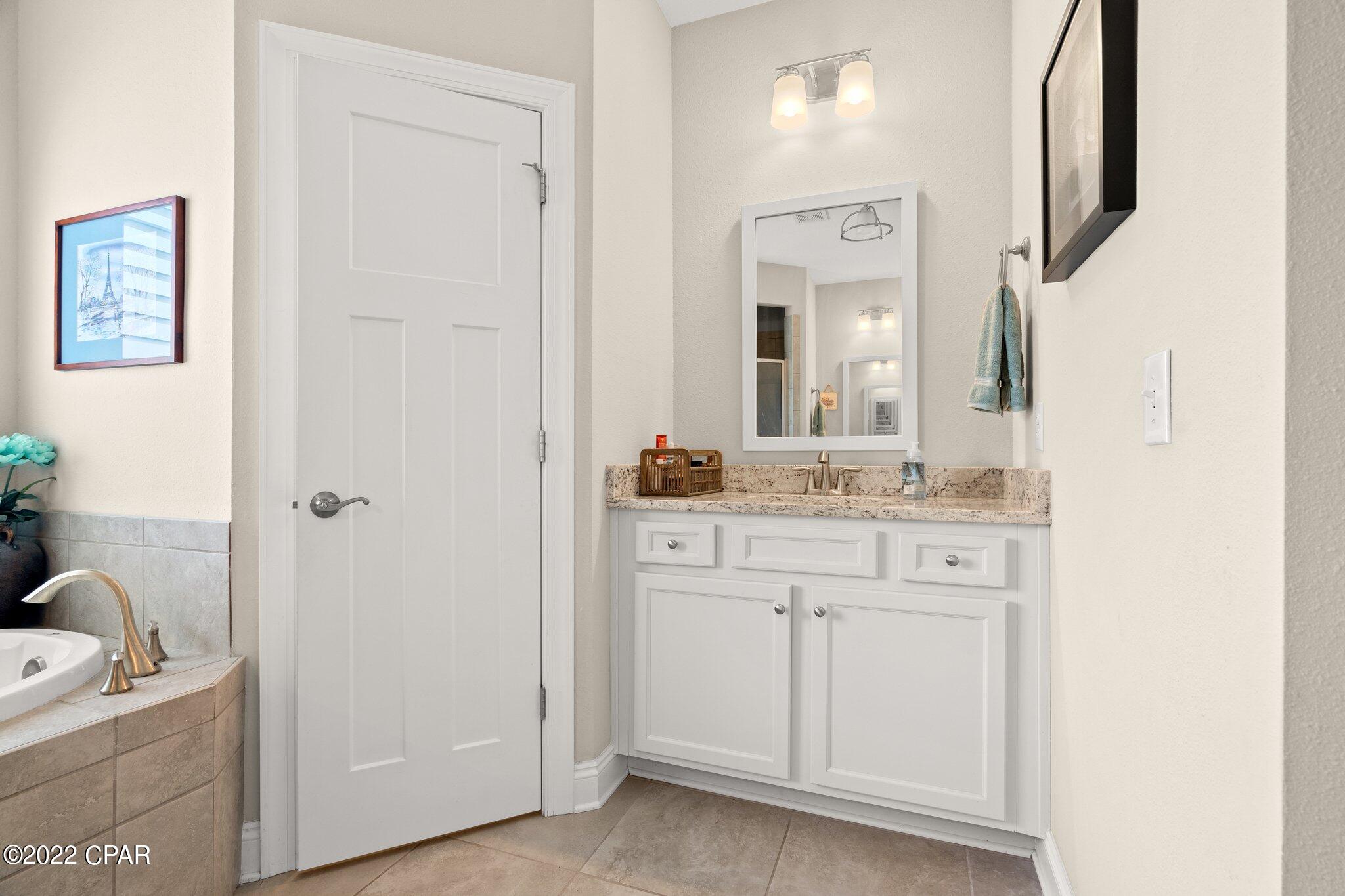 Plantation at College Point - Residential