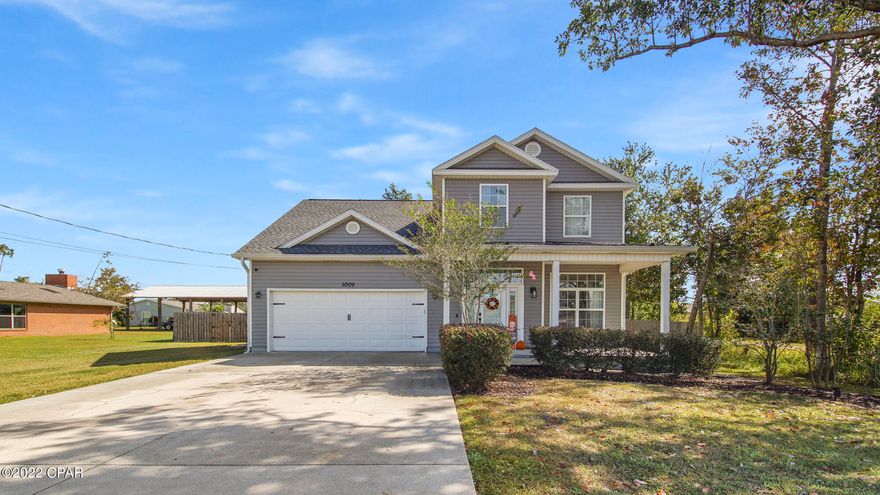 BACK ON MARKET. NO Fault of Sellers, buyer's financing did not work out. HIGHLY MOTIVATED SELLERS. A true ONE OF A KIND home. 5 bedrooms, saltwater pool, all on a quiet street in Lynn Haven! Homes like this do not come on the market often and will go fast! This home offers a large living area, 10 ft ceilings, screened in porch, huge fenced in backyard with pergola and fire pit. Other extra's include: security system, pool liner is only 2 years old (also has a heater so you can enjoy the pool in winter months), custom garage storage, ring doorbell, smart thermostat, and wifi compatible landscape lights for a light show on the house and 4 bedrooms upstairs.



Master bedroom and laundry room are all downstairs.