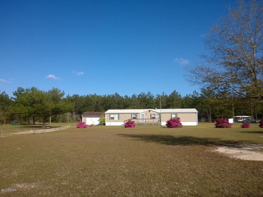 Nice 4 bedroom home on 5+ acres, 2 car garage. Ready to move in.



Bonus to buyer, DOT will be purchasing front footage for road expansion.



Estate Sale





On the Bay /Washington County line