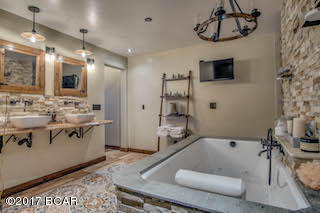 Deer Point Cove - Residential