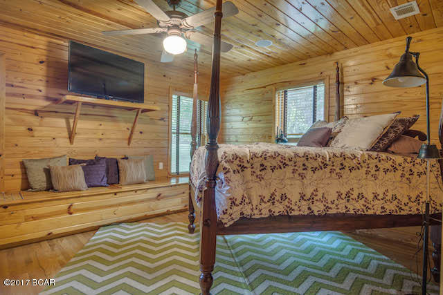 Deer Point Cove - Residential