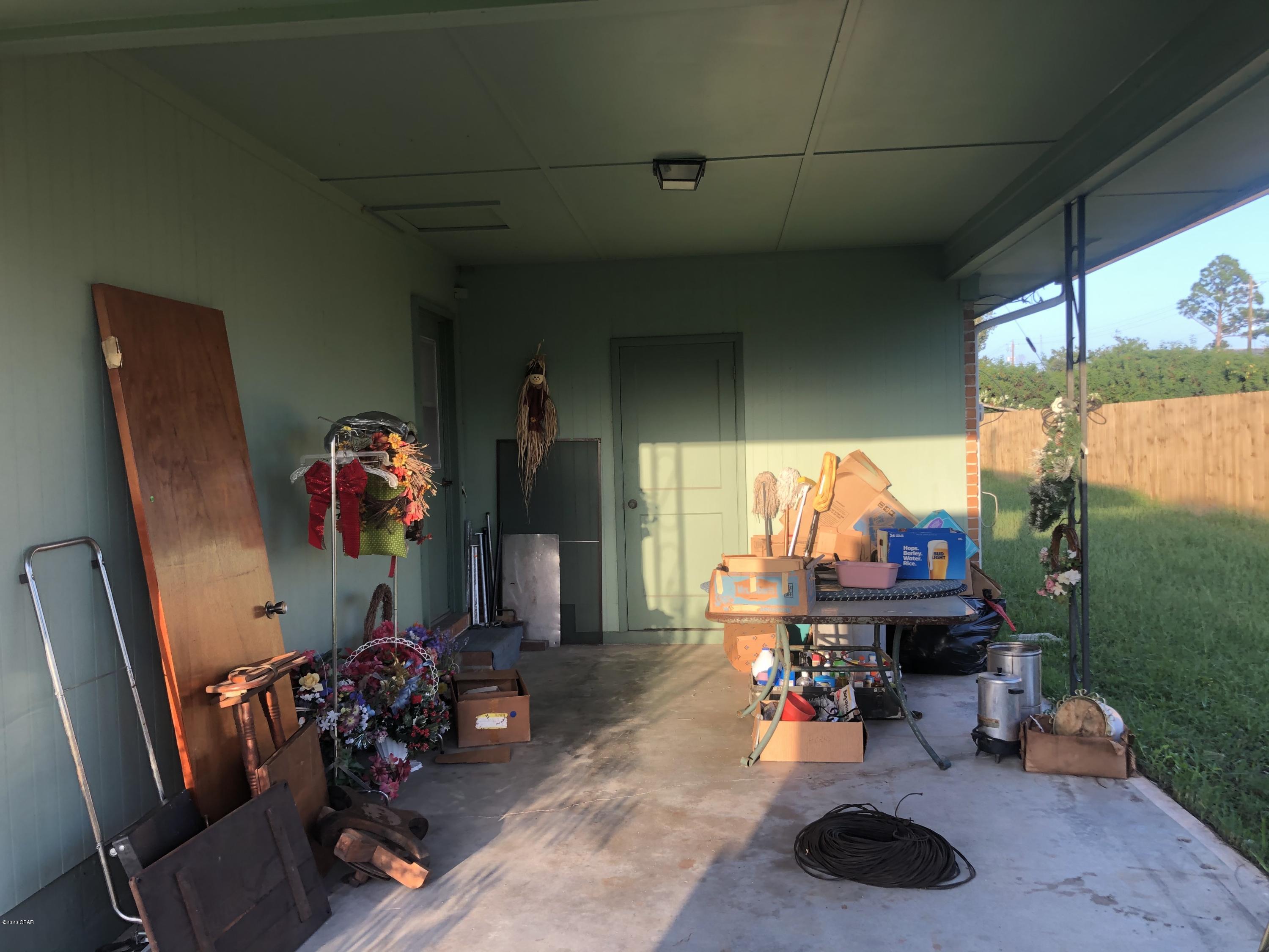 [No Recorded Subdiv] - Residential