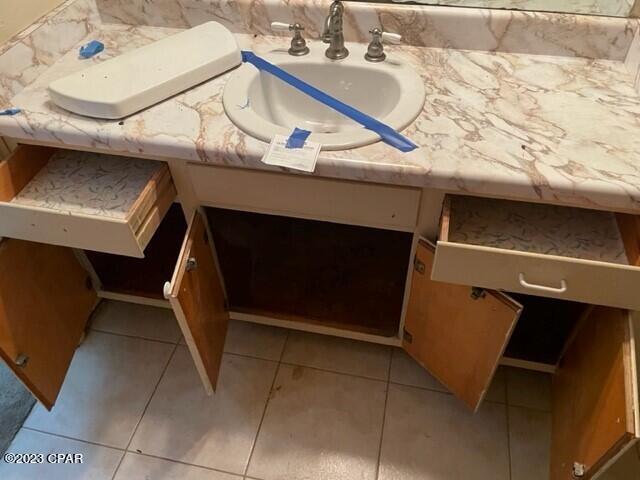 Diamond Head-Lakeside - Residential