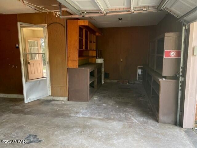 Diamond Head-Lakeside - Residential