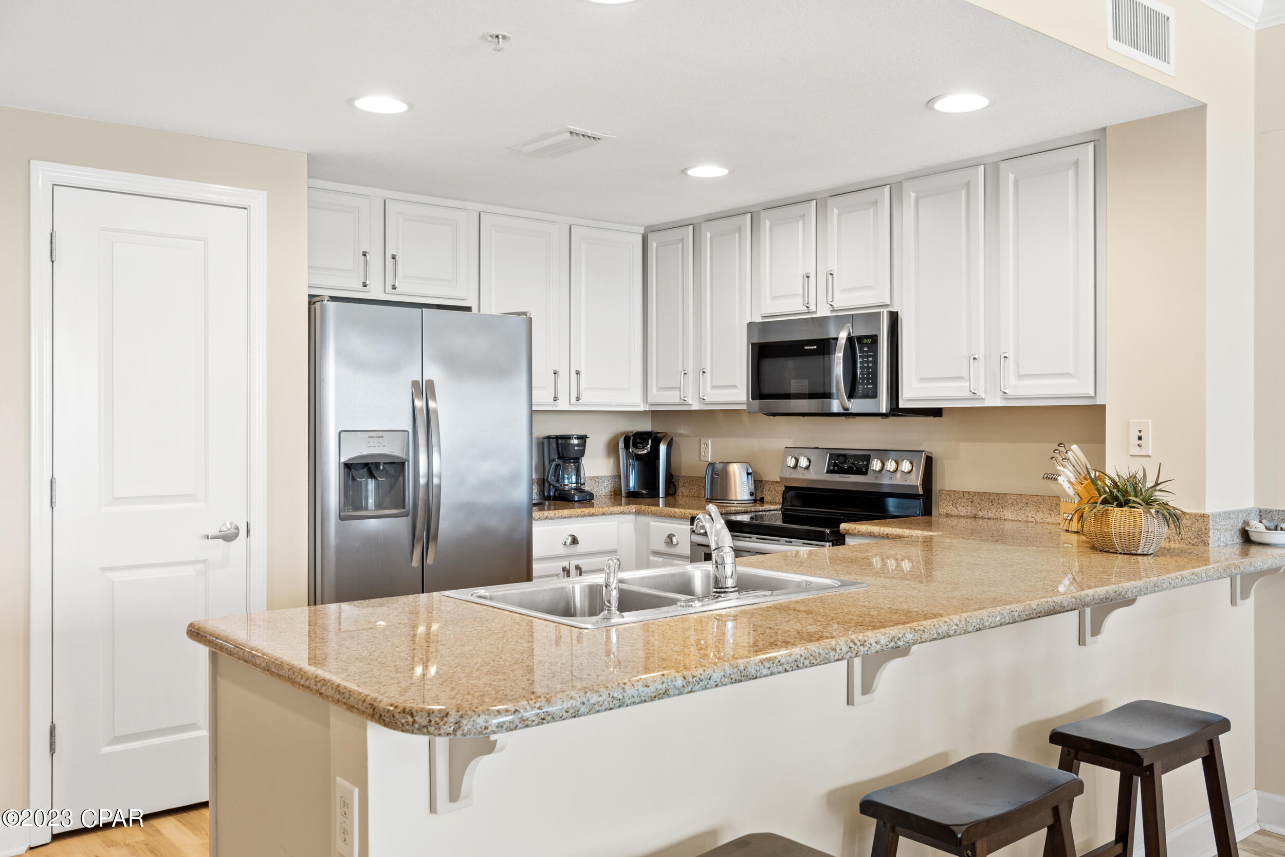 Grandview East At Long Beach - Residential