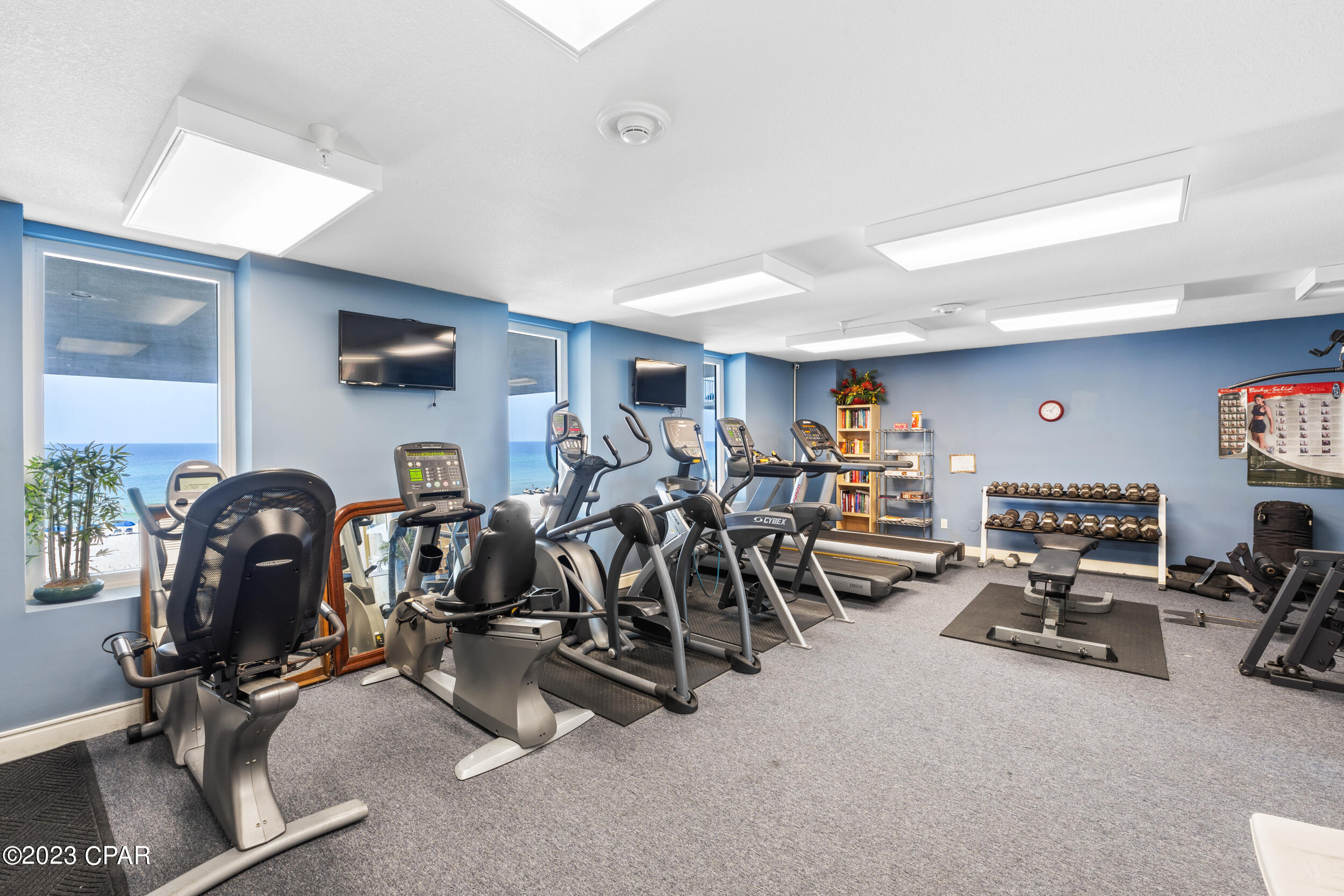 Grandview East At Long Beach - Residential