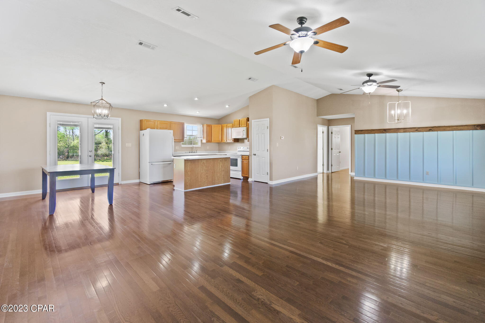 [No Recorded Subdiv] - Residential