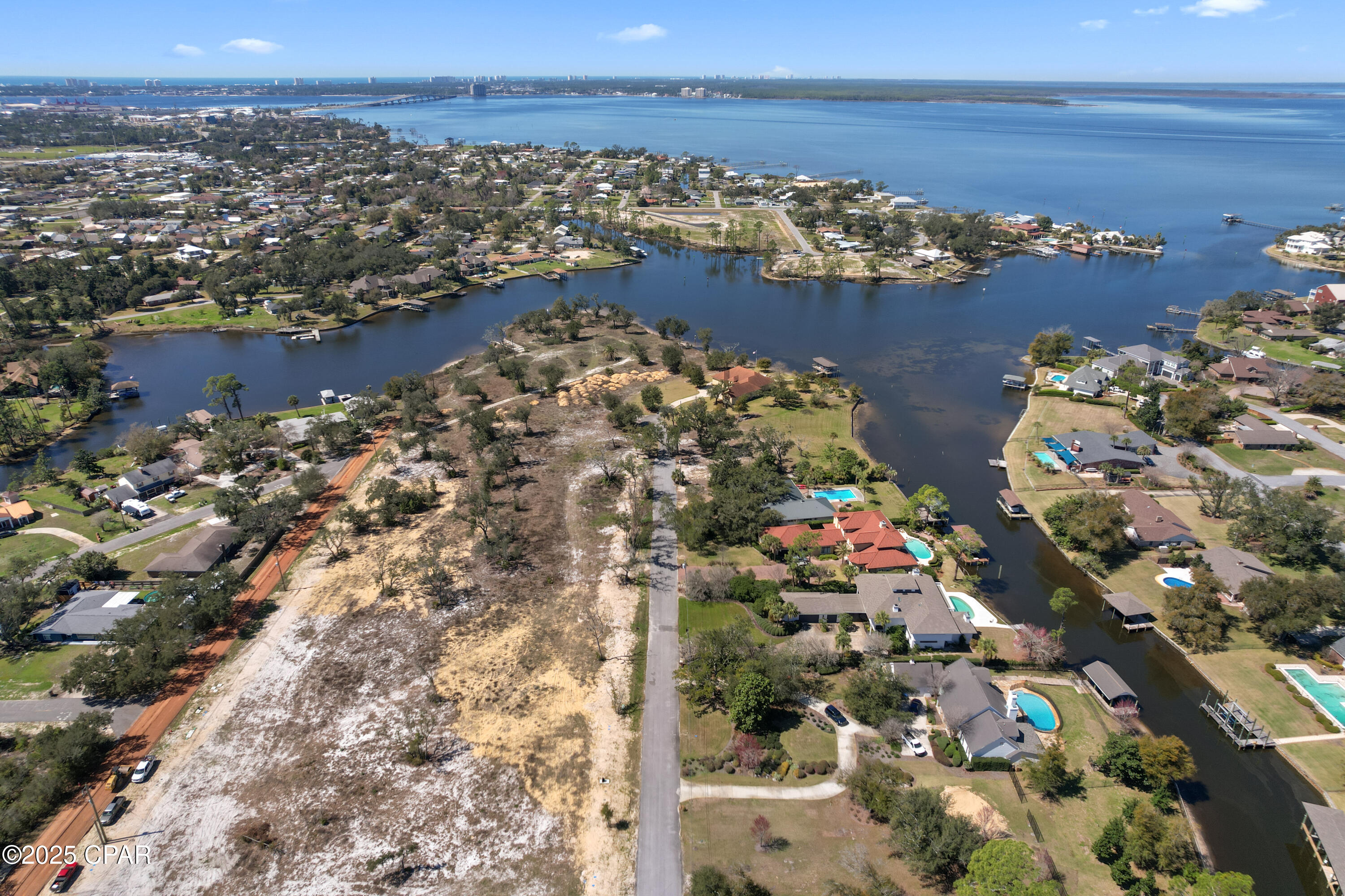 [No Recorded Subdiv] - Land