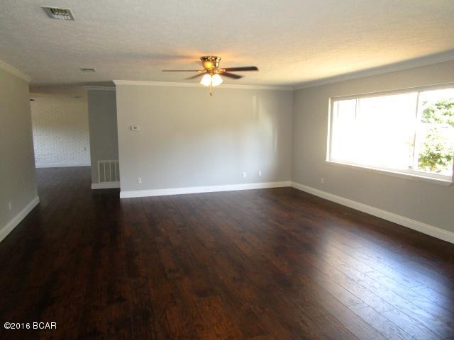 Lannie Rowe Lake Estates U-10 - Residential