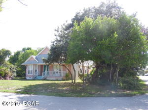 Santa Monica Beach - Residential