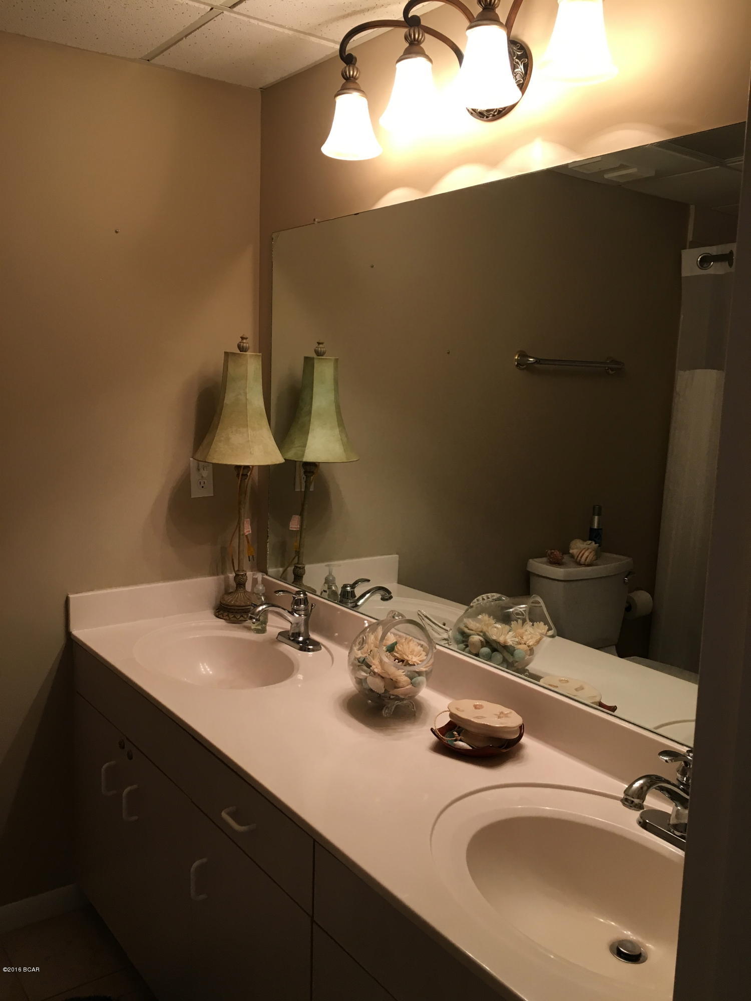 Long Beach Towers II - Residential