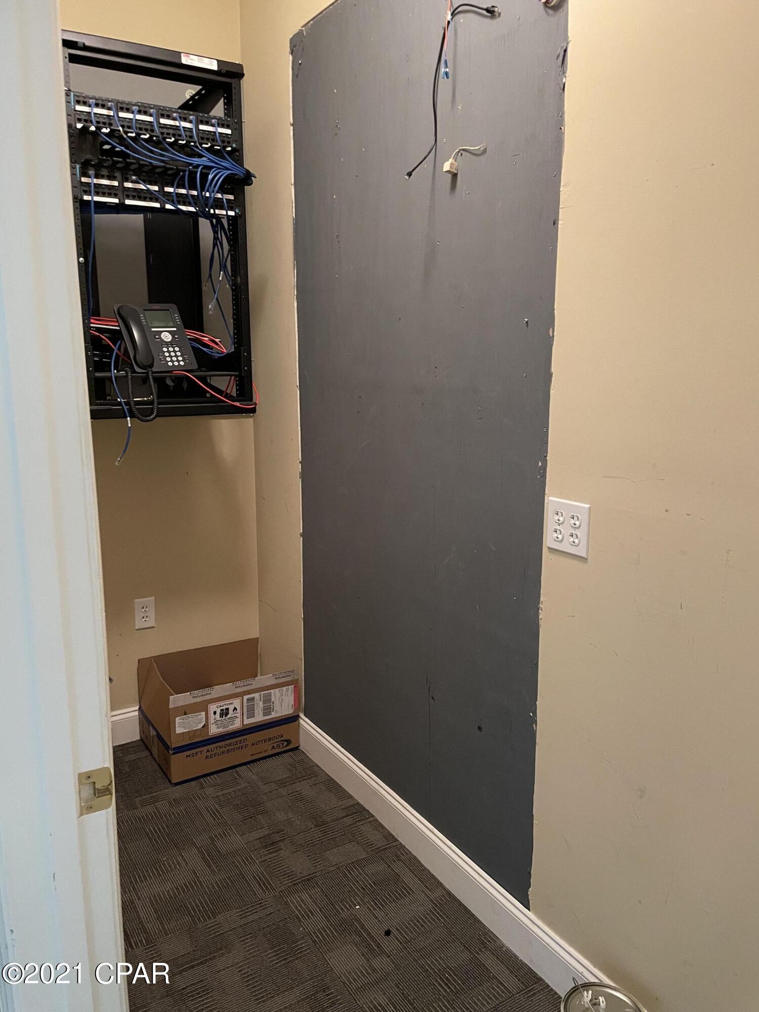 No Named Subdivision - Commercial Lease