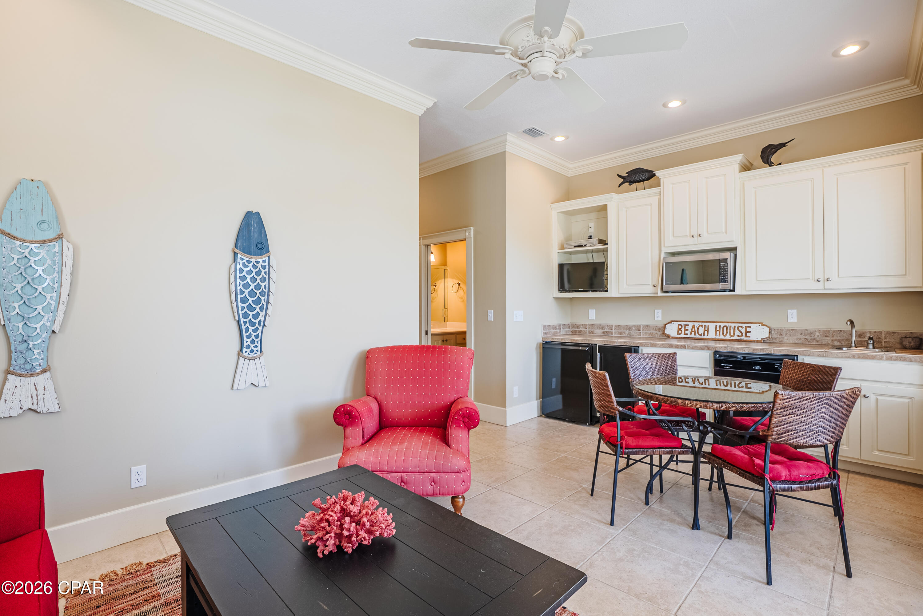 La Valencia Beach Resort - Residential