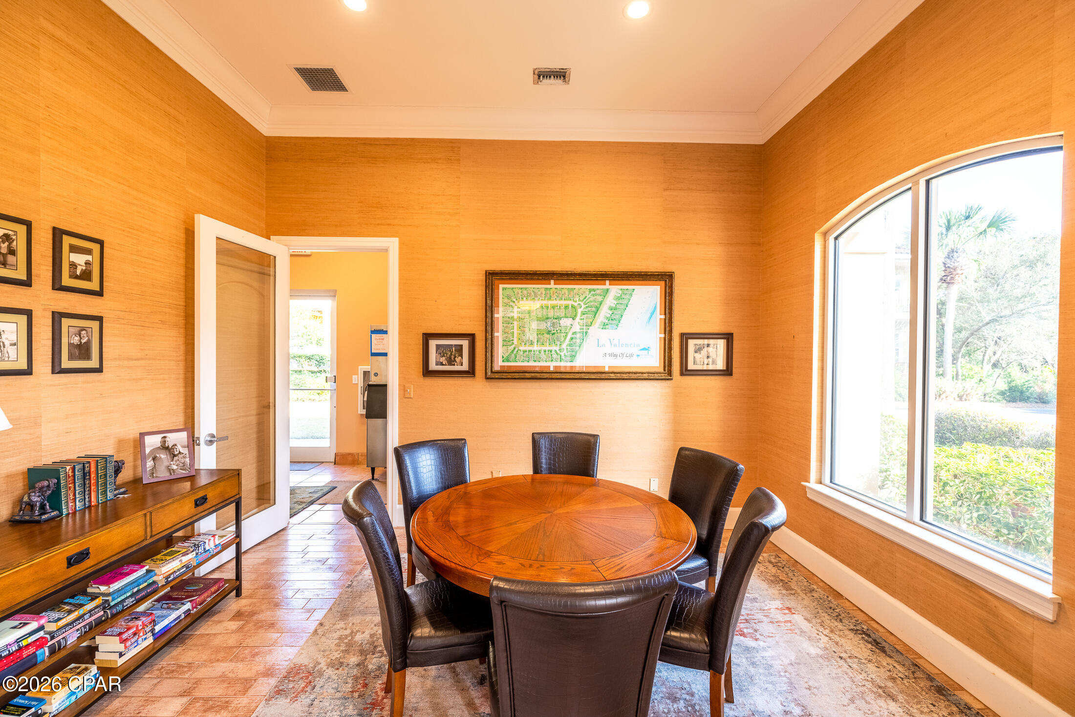 La Valencia Beach Resort - Residential