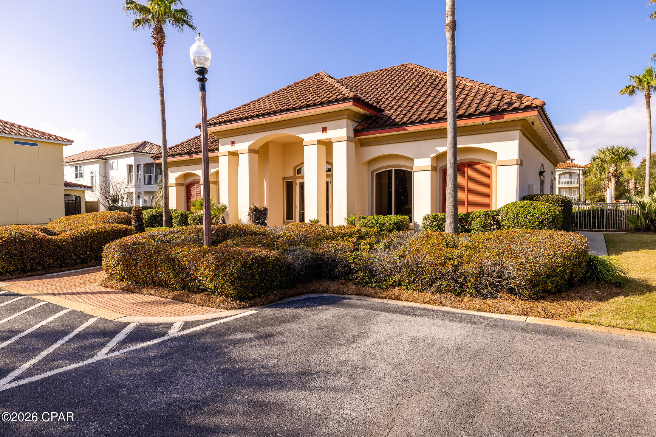 La Valencia Beach Resort - Residential