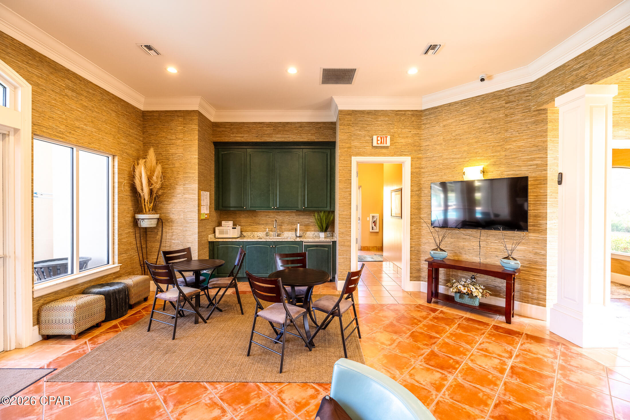 La Valencia Beach Resort - Residential