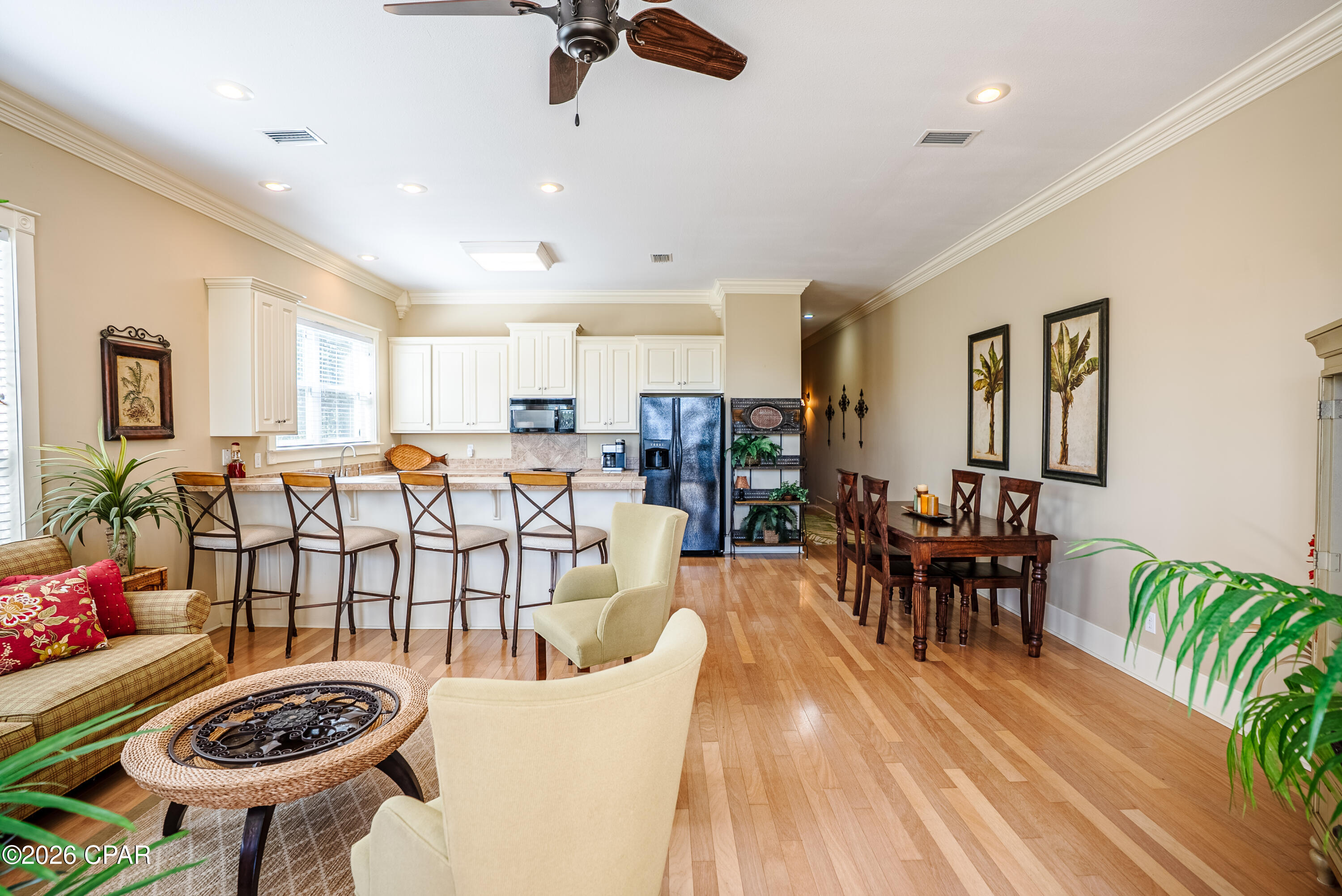 La Valencia Beach Resort - Residential