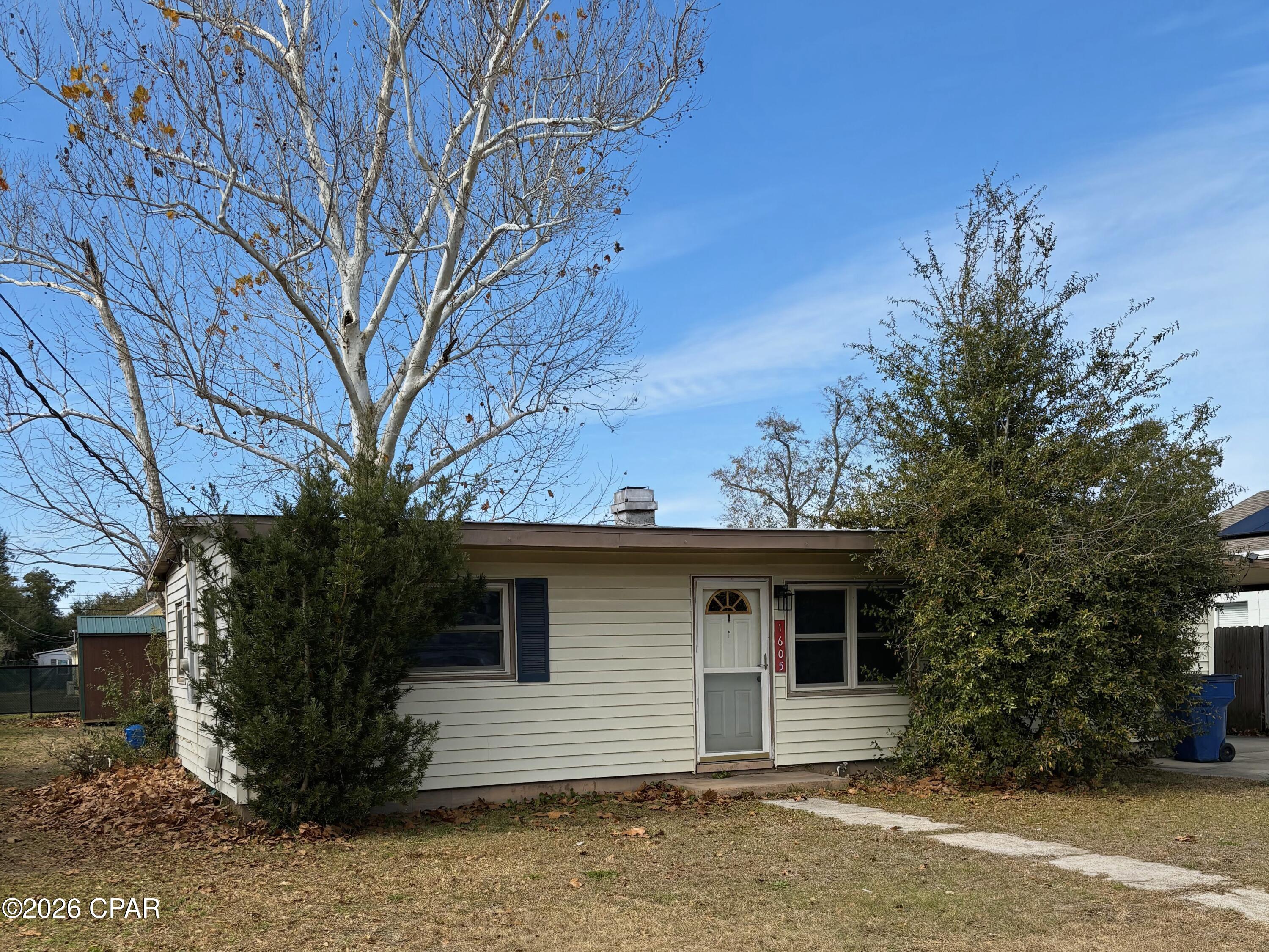 [No Recorded Subdiv] - Residential