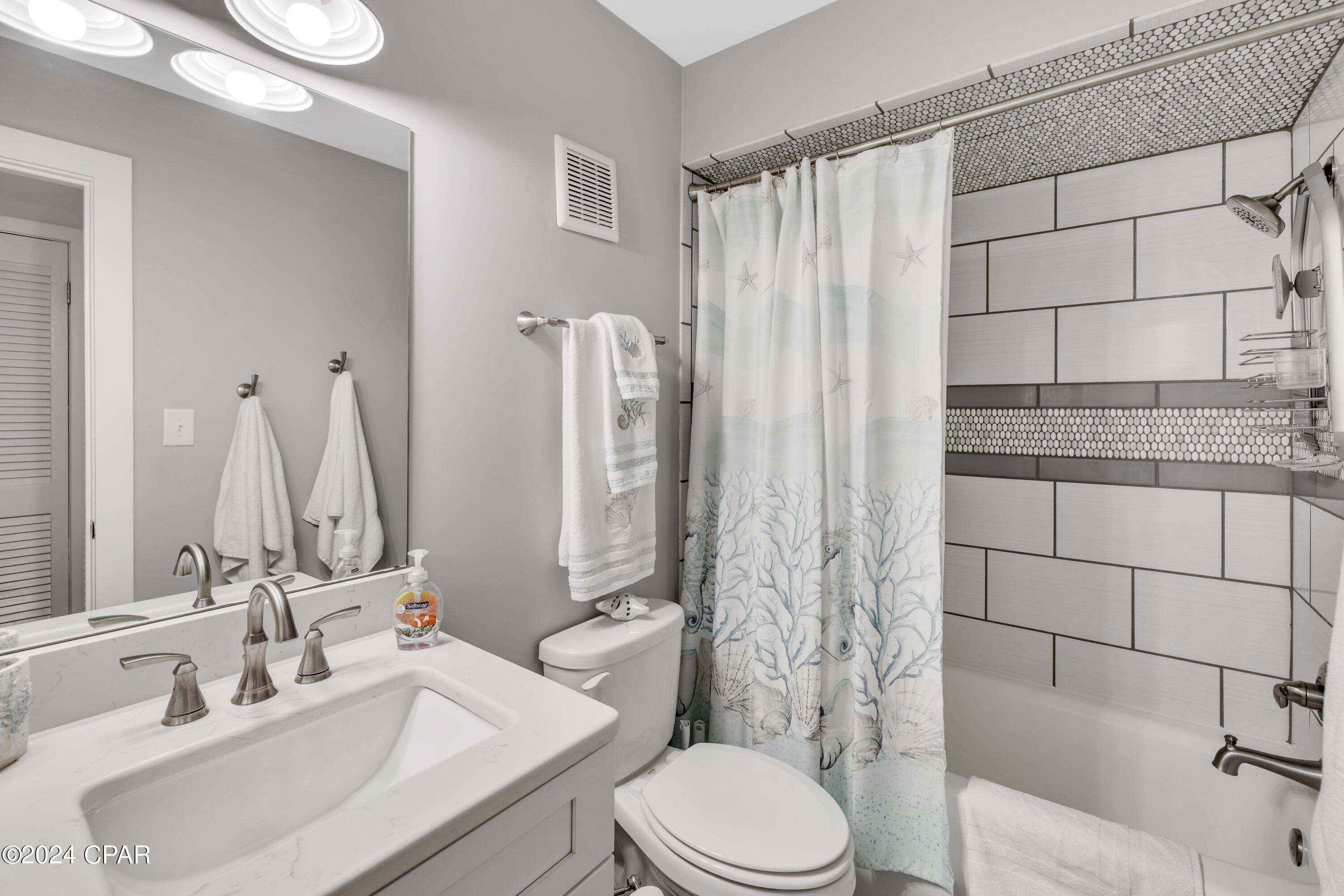 Regency Towers - Residential