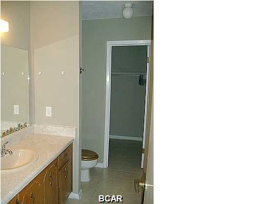 Holiday Beach Unit 8 - Residential Lease