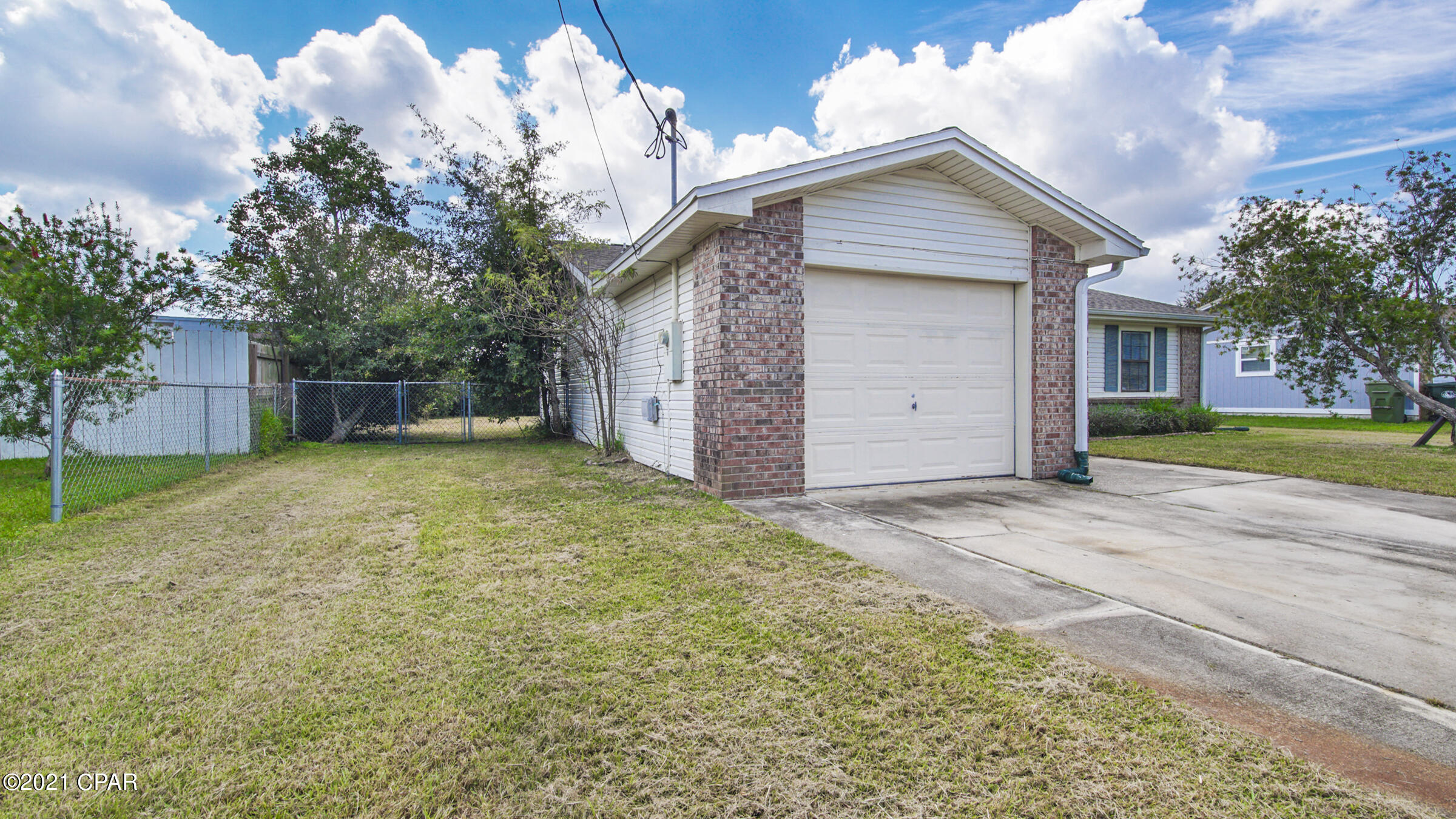 Pine Forest Est Ph 2 - Residential