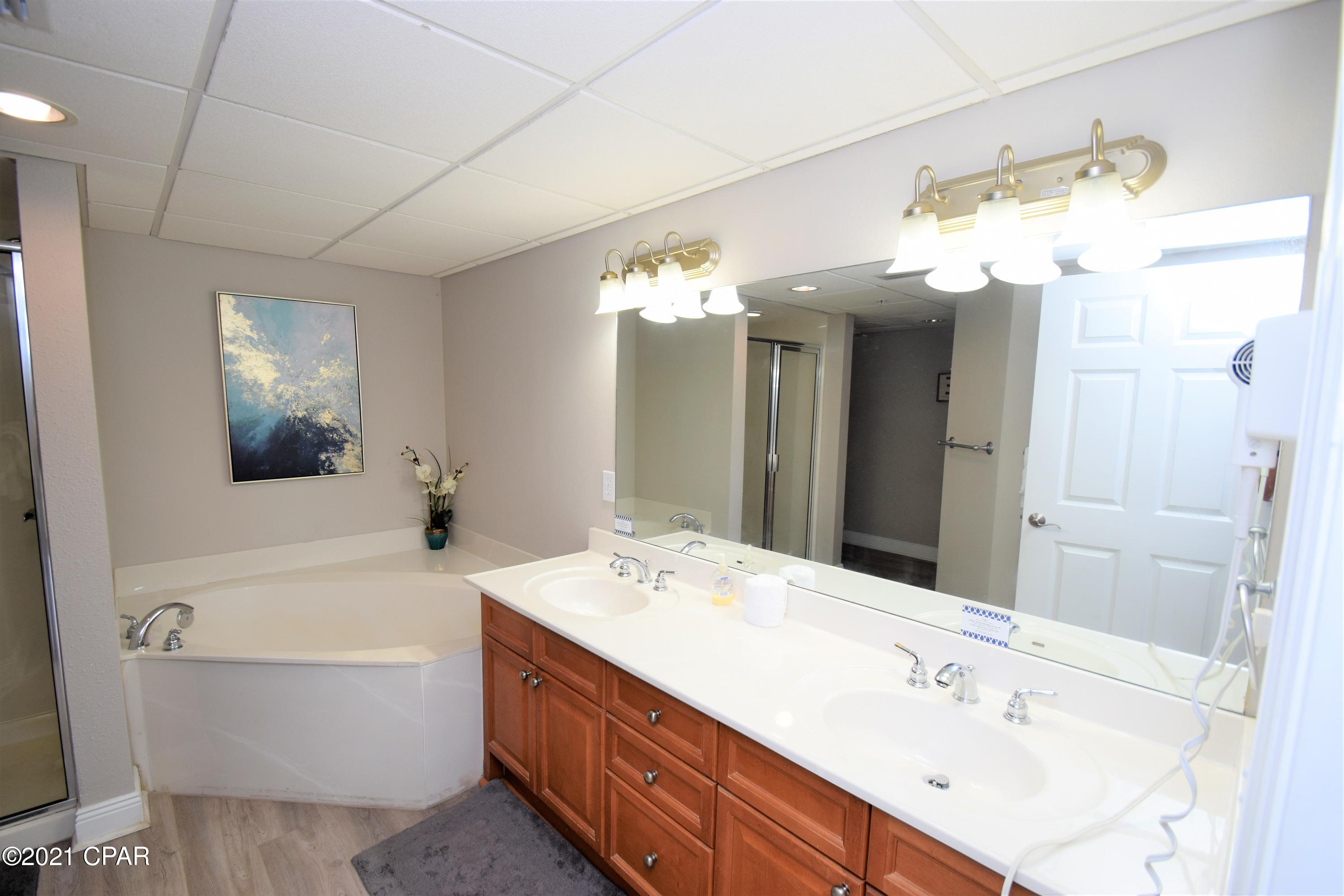 Emerald Beach Resort - Residential