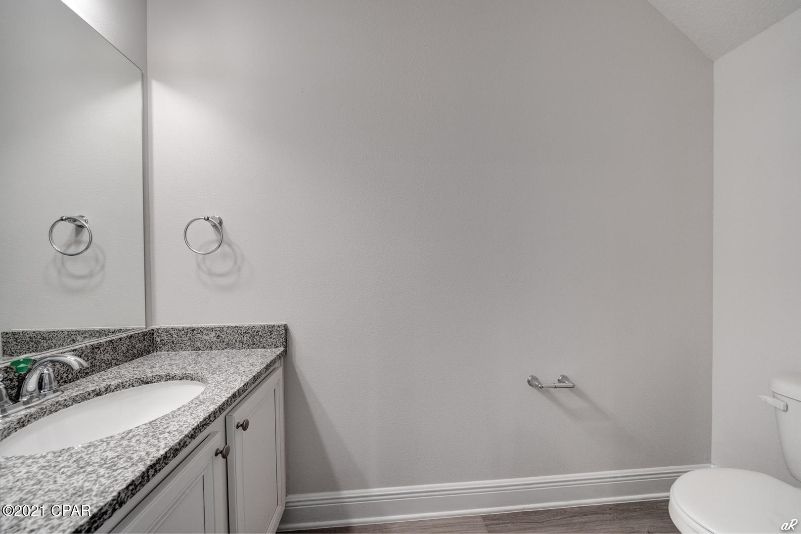 Hathaway Townhomes - Residential Lease