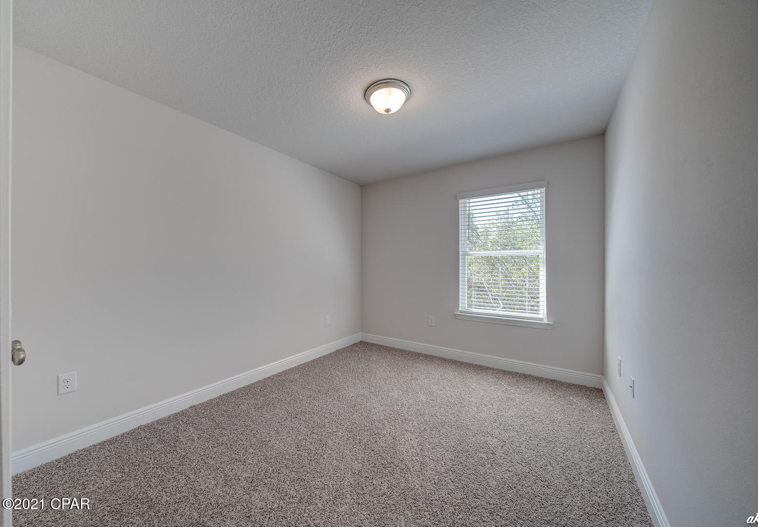 Hathaway Townhomes - Residential Lease