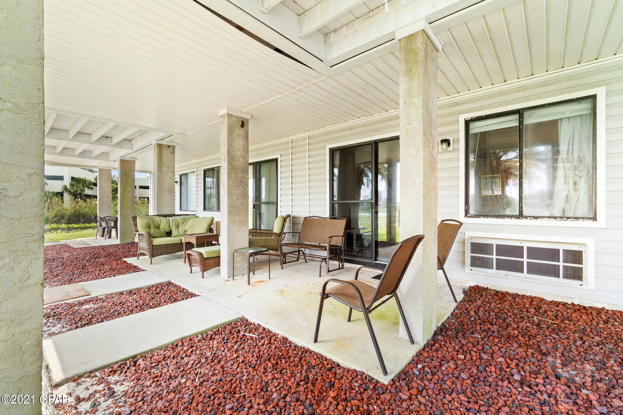 Lullwater Beach - Residential