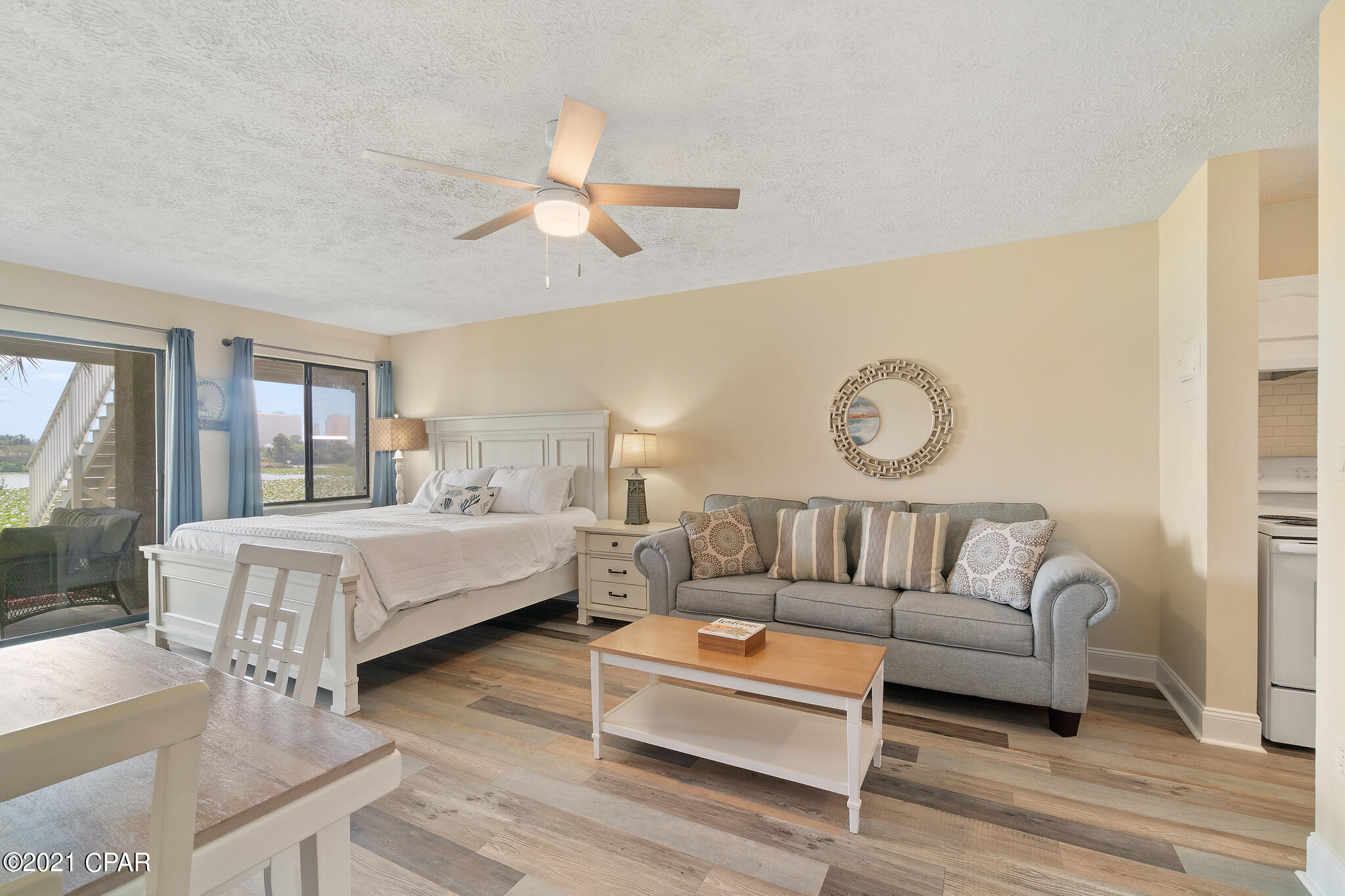 Lullwater Beach - Residential