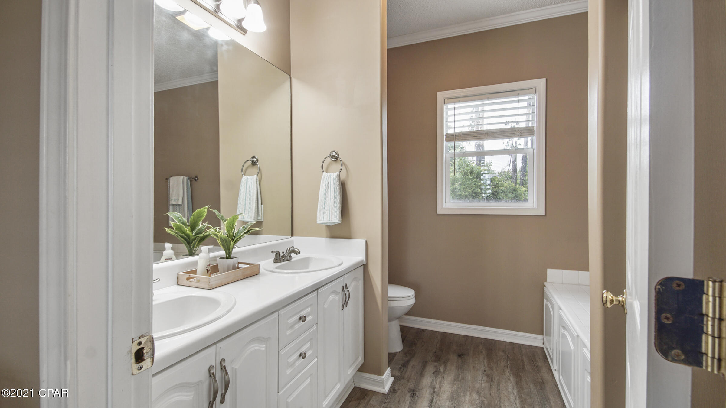 Jones Meadow - Residential