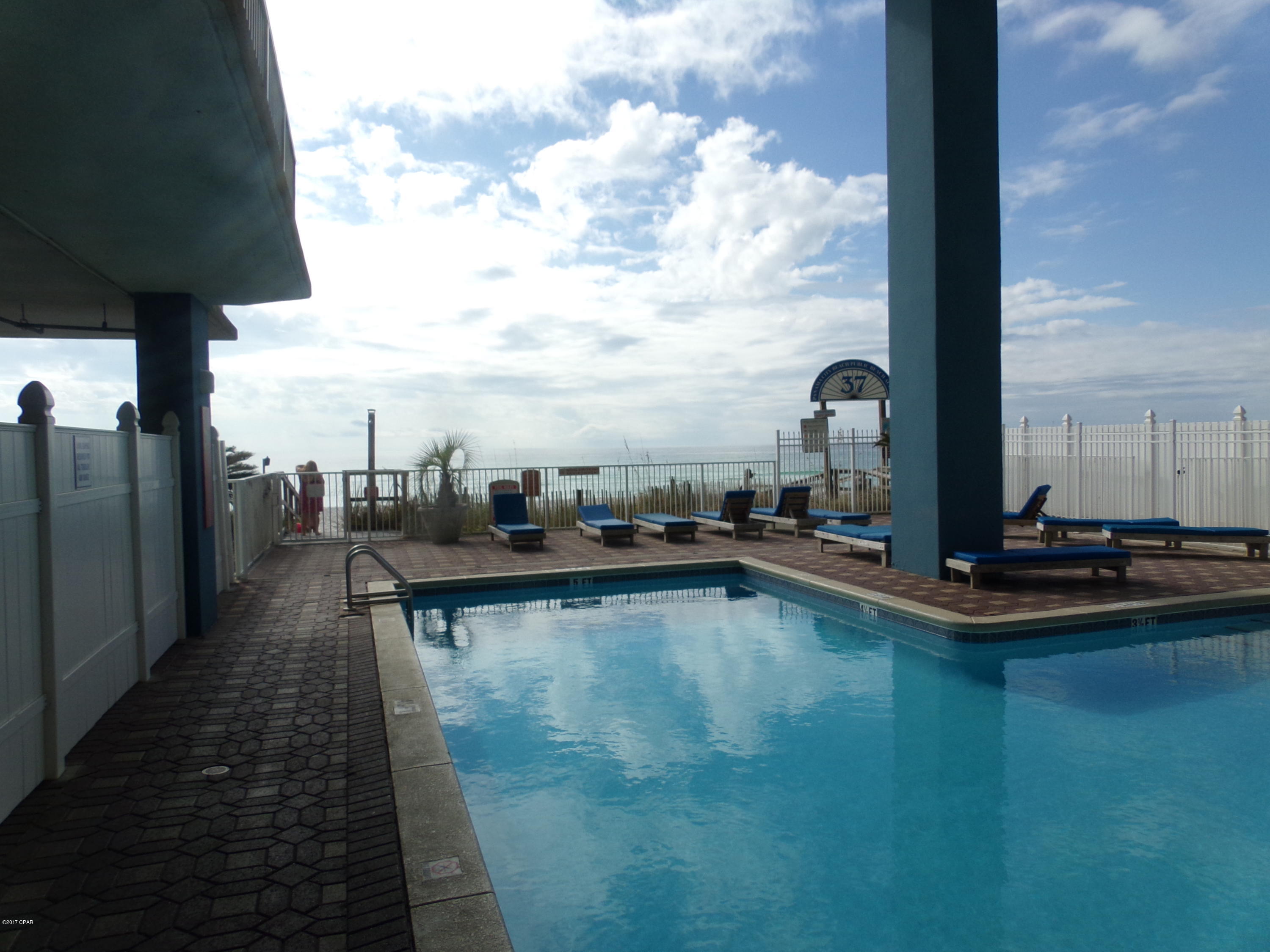 Grandview East At Long Beach - Residential