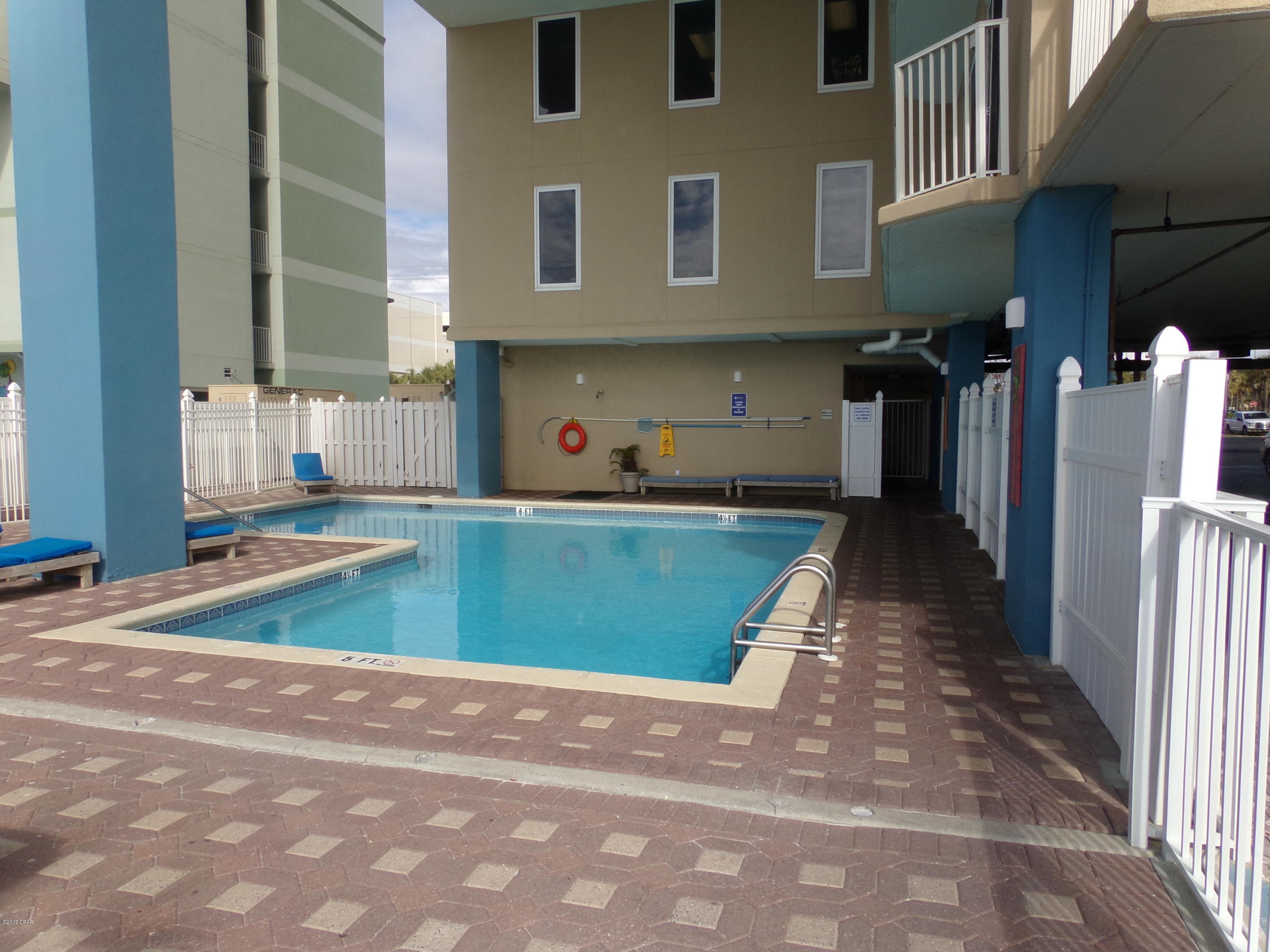 Grandview East At Long Beach - Residential