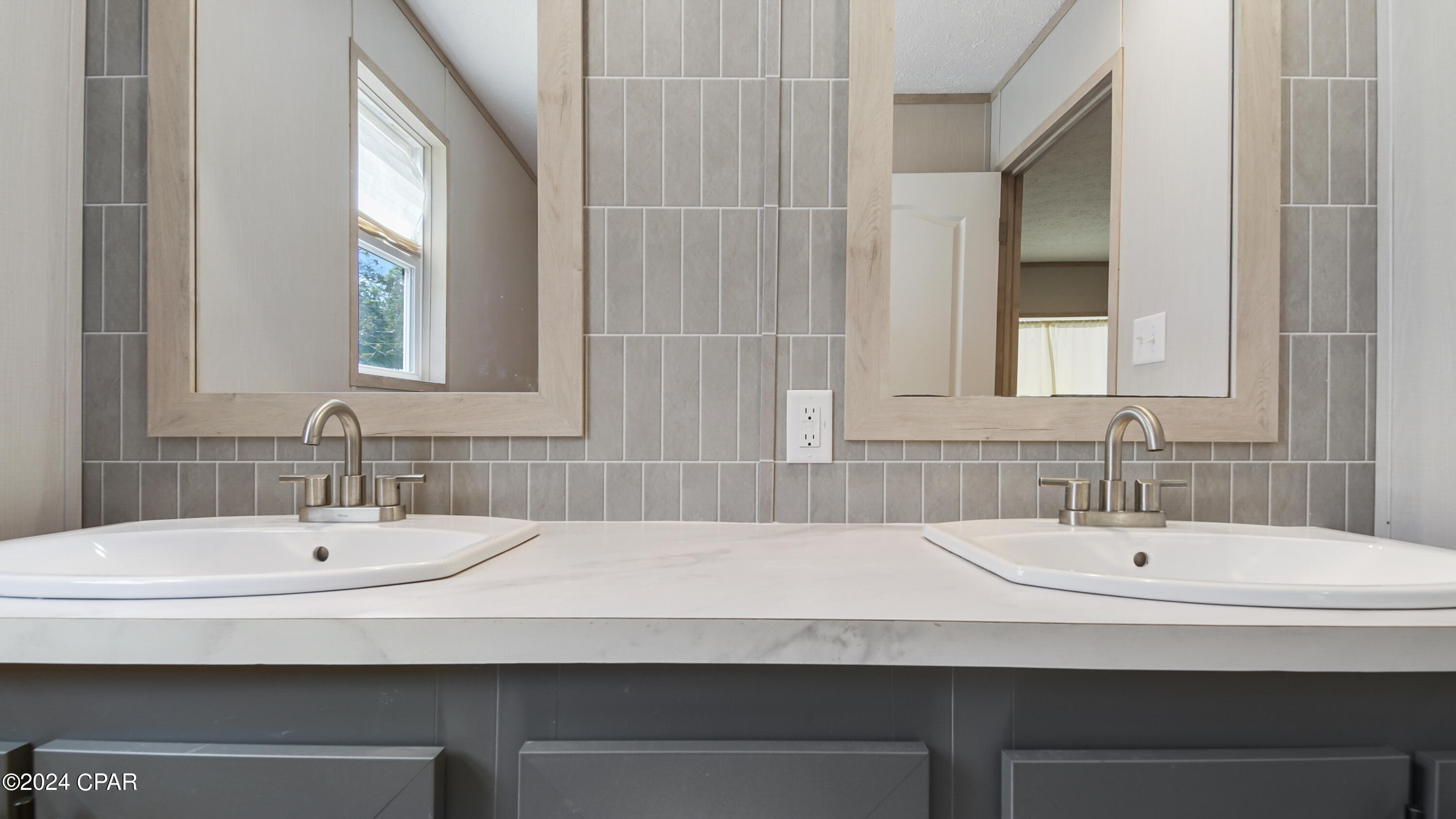 Hickory Bluff - Residential