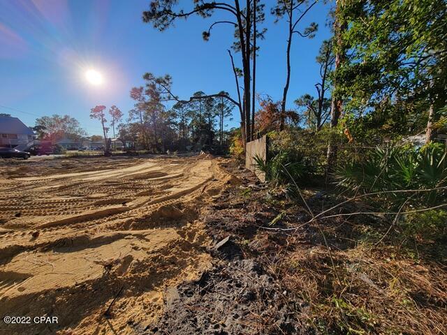 Pines 4th Add - Land