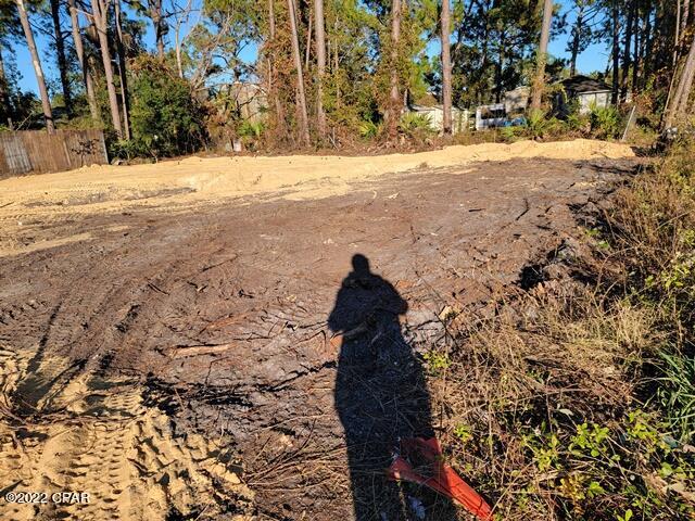 Pines 4th Add - Land