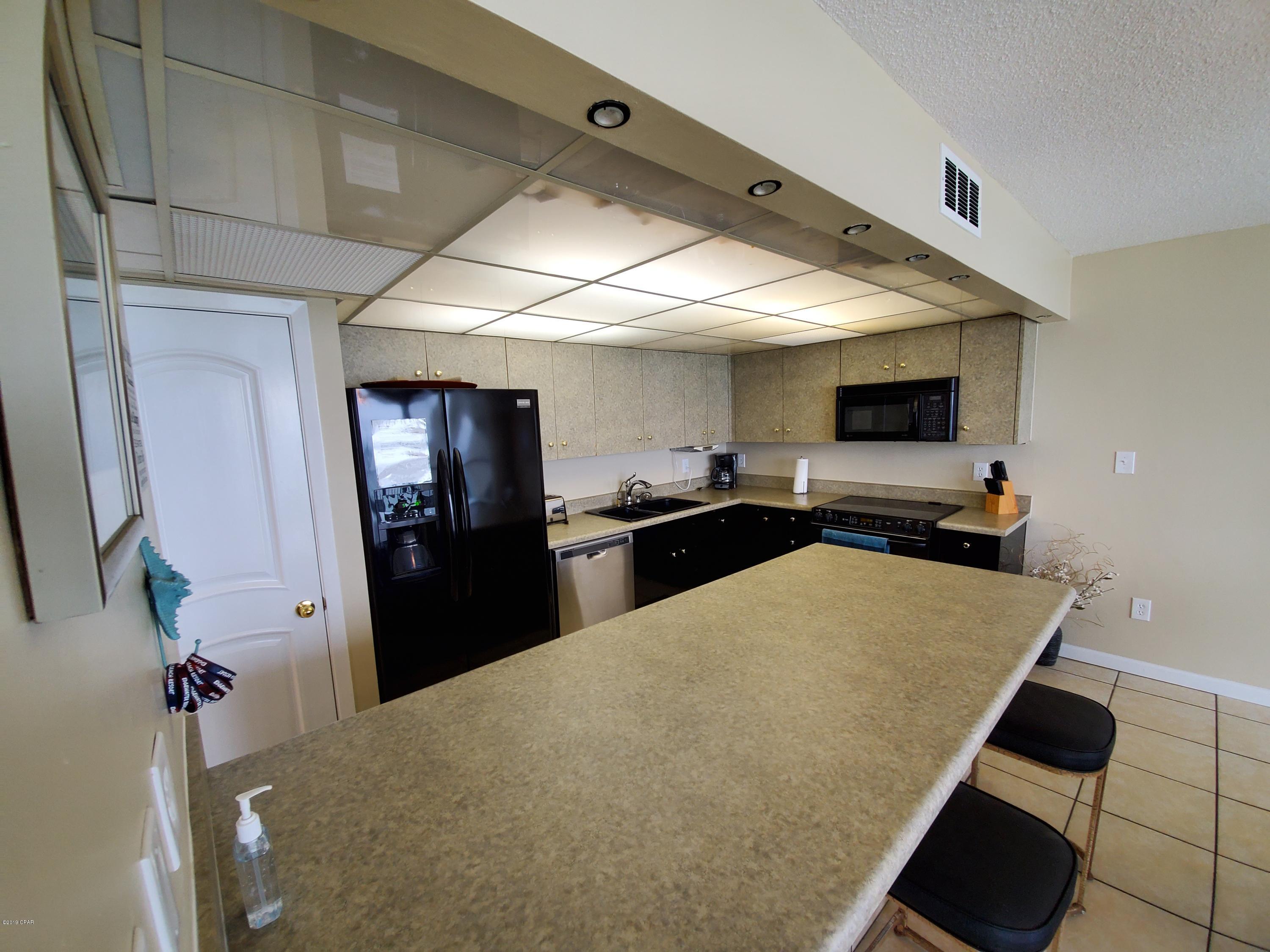 Edgewater Tower II - Residential