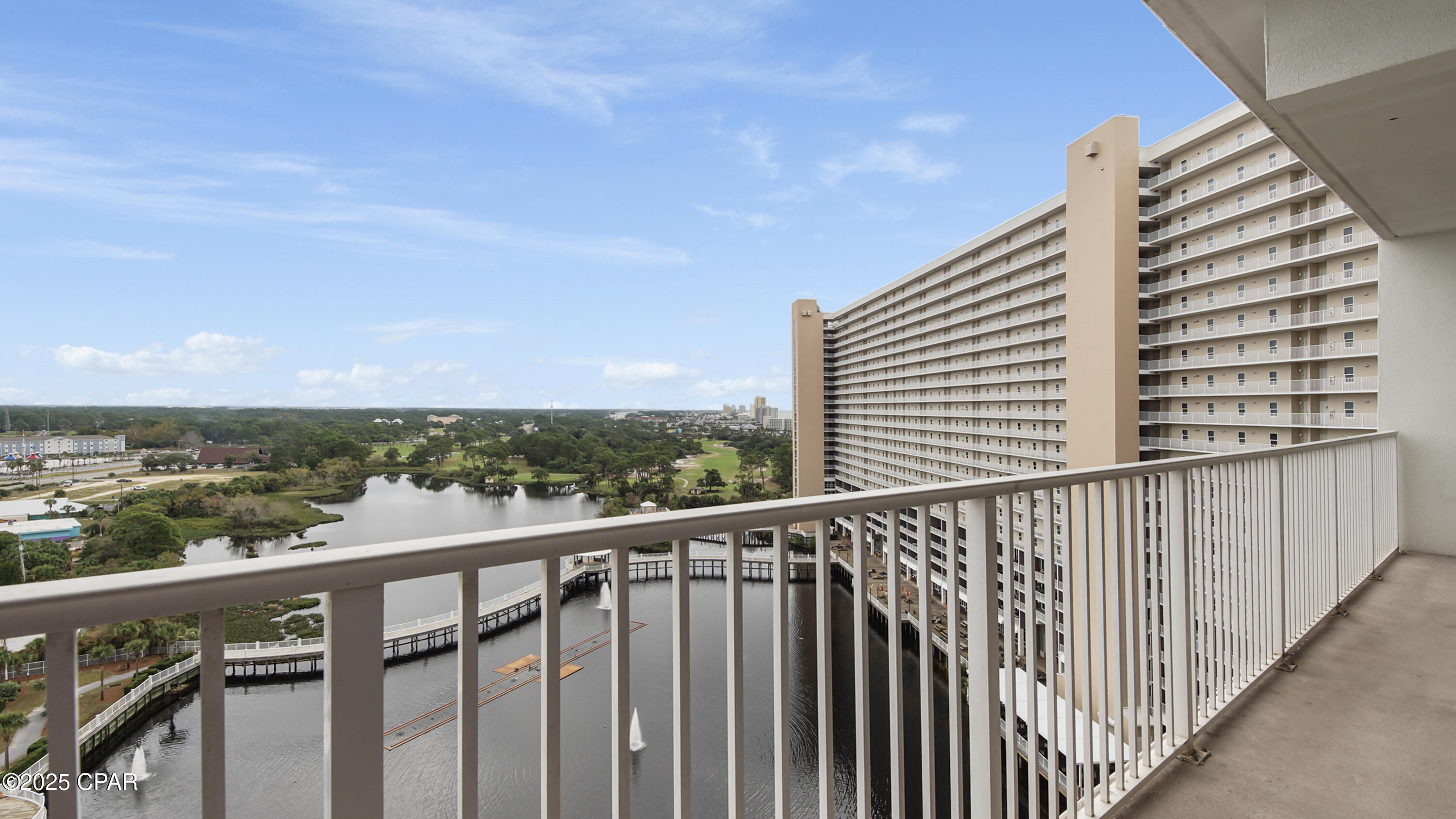 Laketown Wharf - Residential