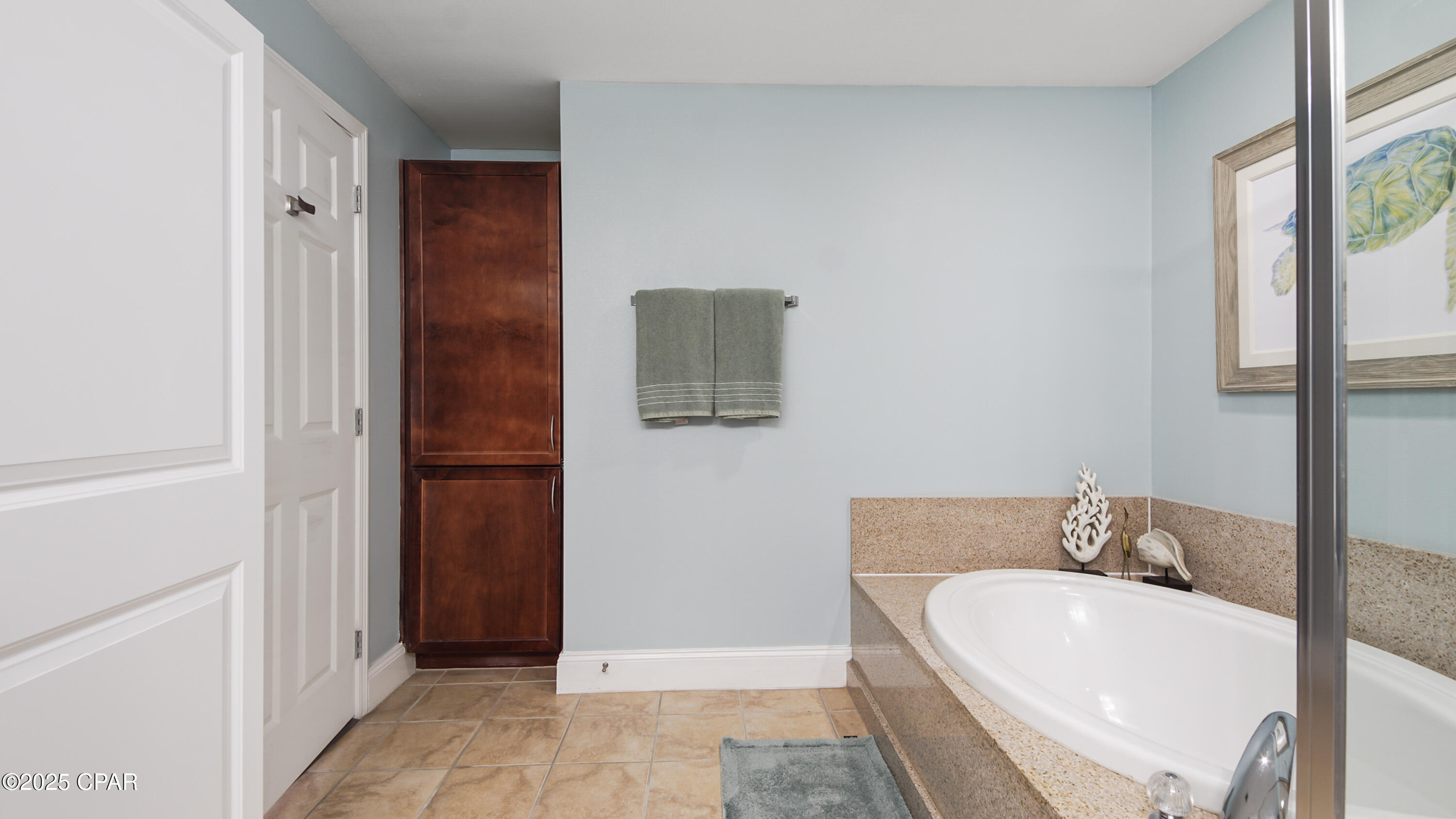 Laketown Wharf - Residential