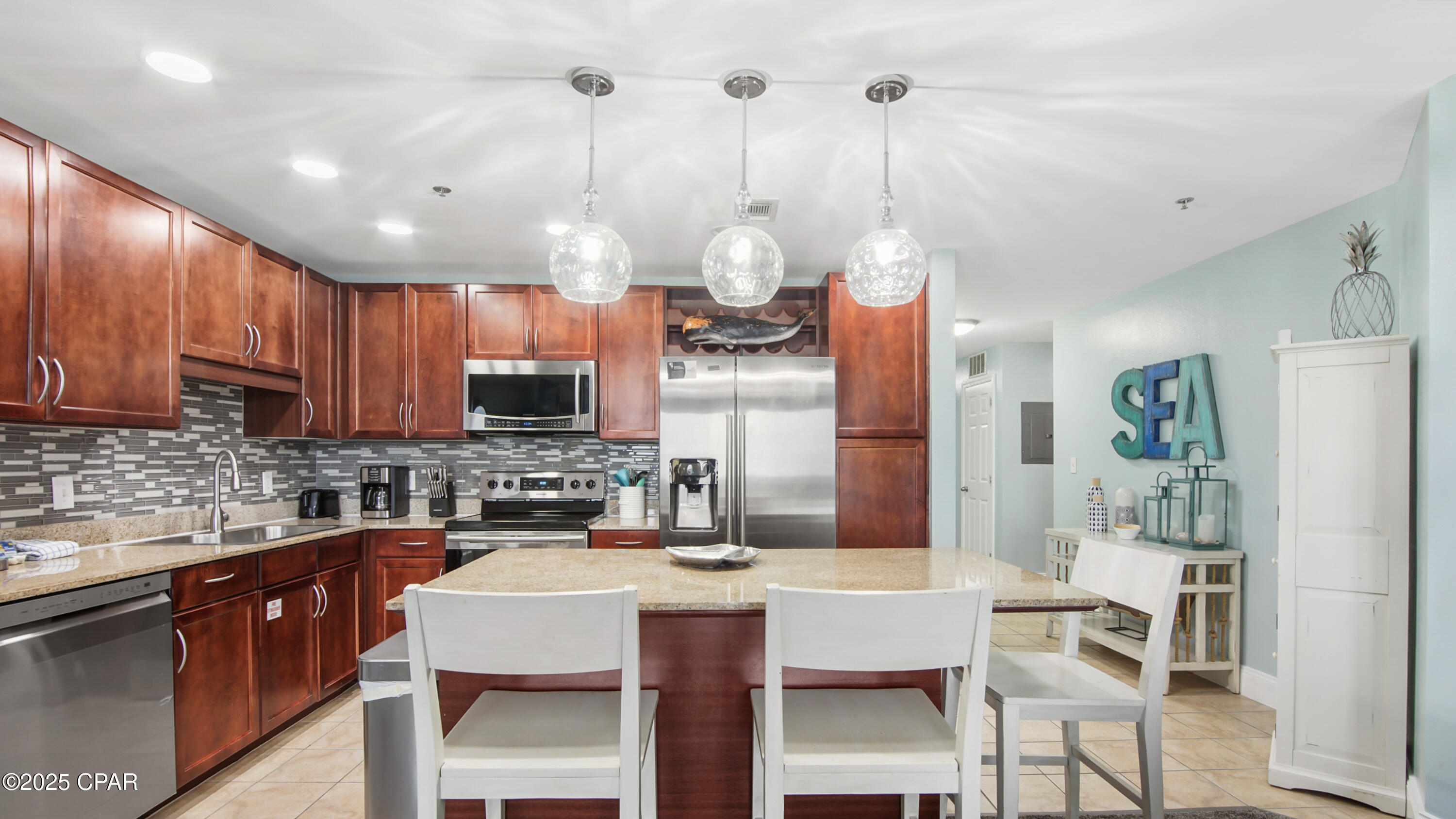 Laketown Wharf - Residential