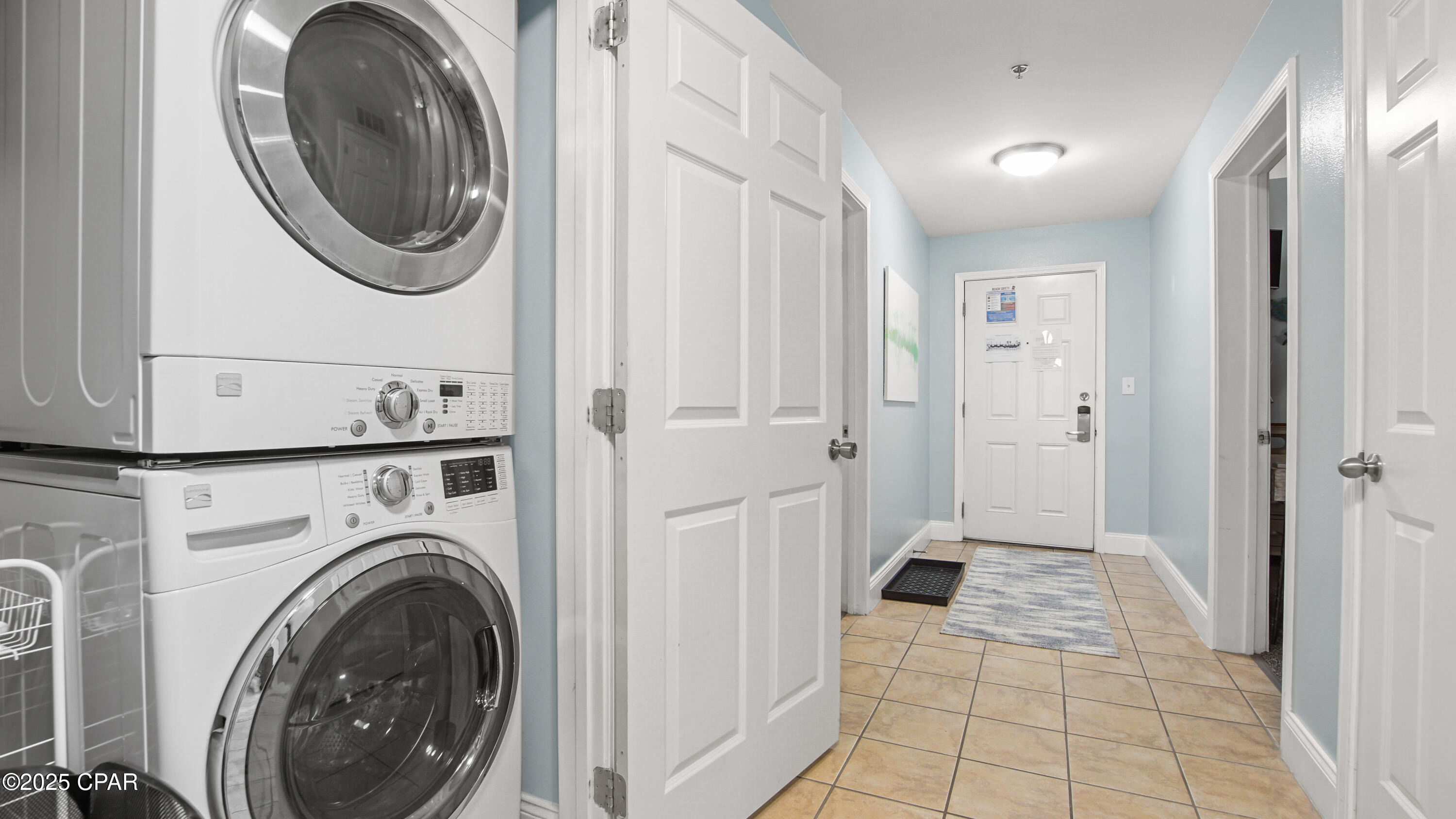 Laketown Wharf - Residential