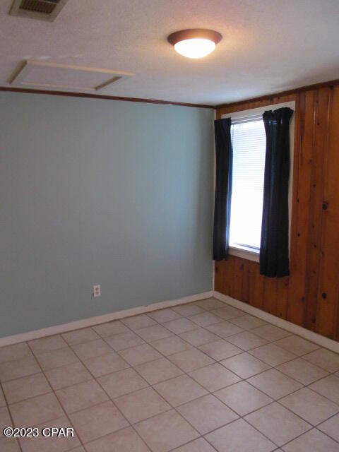 Bahama Heights - Residential Lease